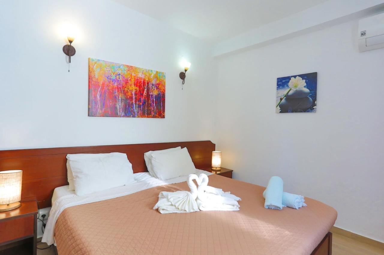 ניסקי Kaminaki Beachfront Apartments מראה חיצוני תמונה