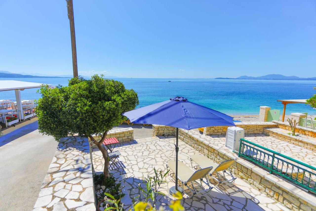 ניסקי Kaminaki Beachfront Apartments מראה חיצוני תמונה