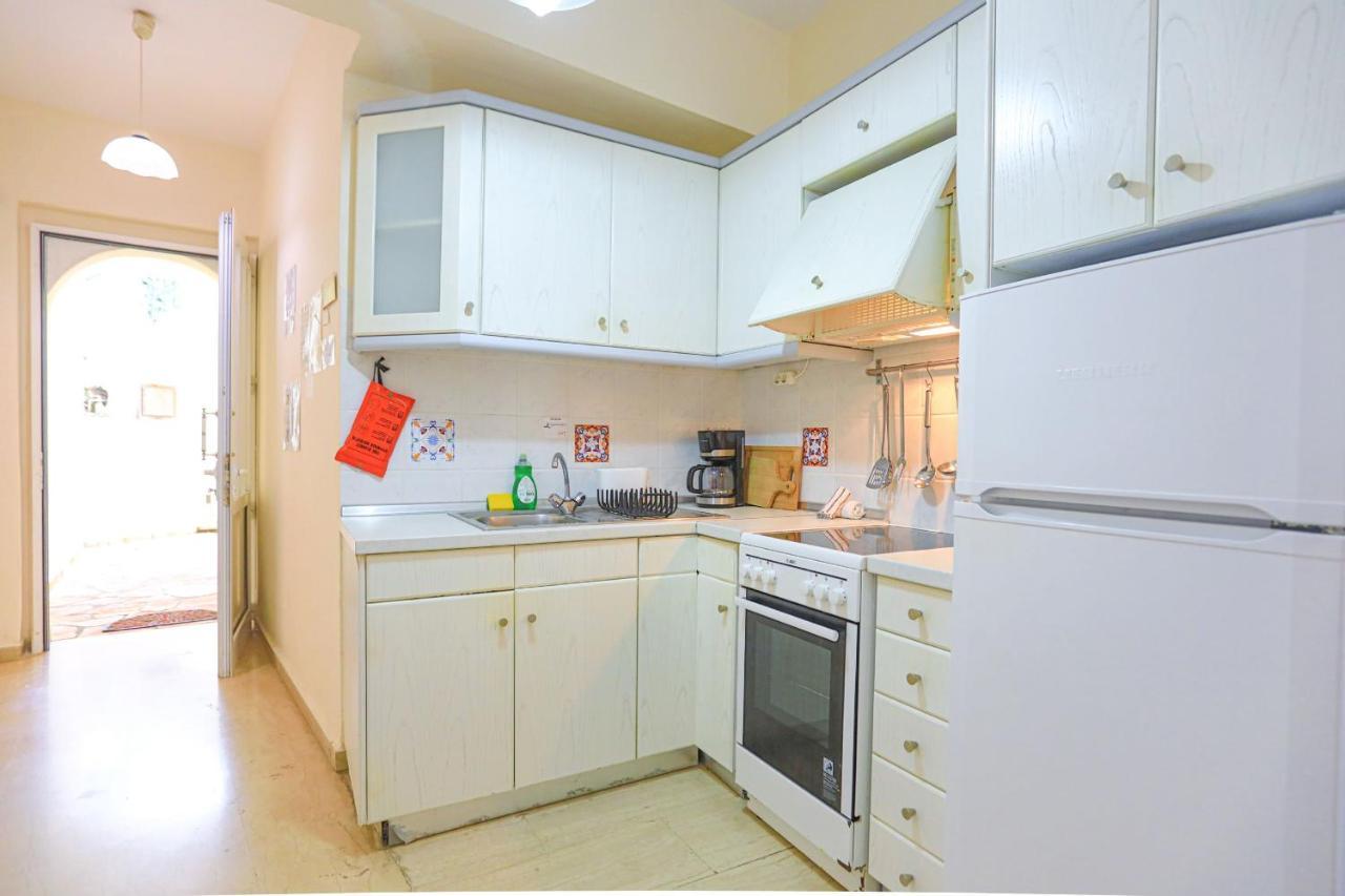 ניסקי Kaminaki Beachfront Apartments מראה חיצוני תמונה