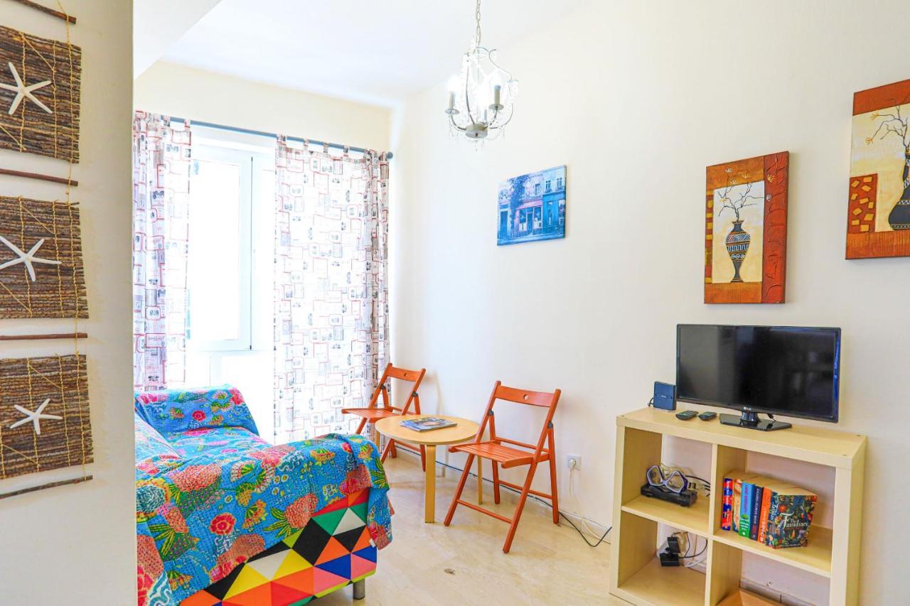 ניסקי Kaminaki Beachfront Apartments מראה חיצוני תמונה
