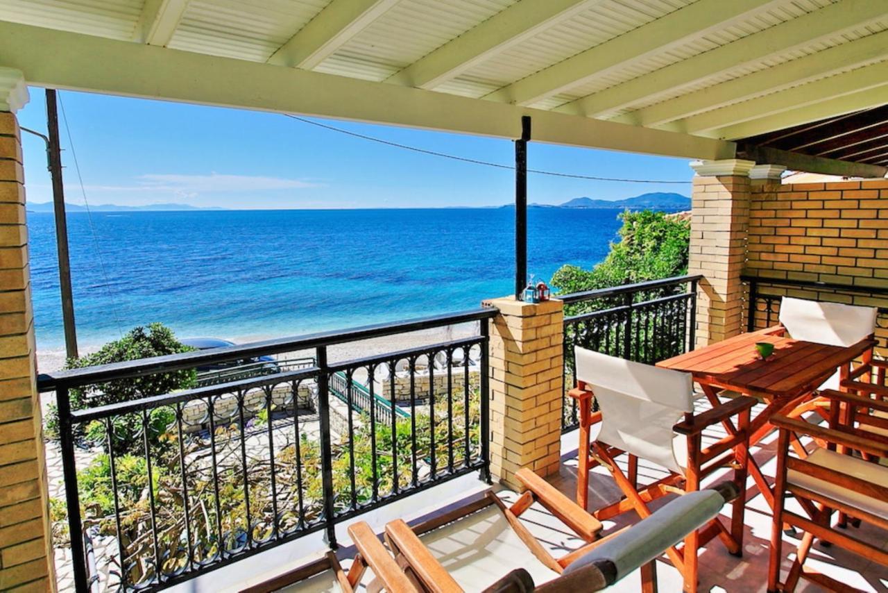 ניסקי Kaminaki Beachfront Apartments מראה חיצוני תמונה