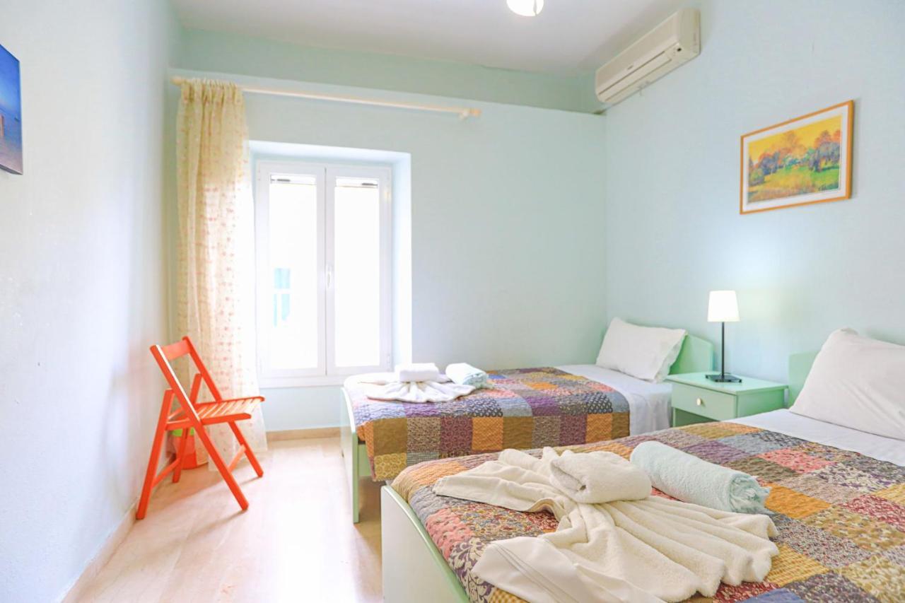 ניסקי Kaminaki Beachfront Apartments מראה חיצוני תמונה