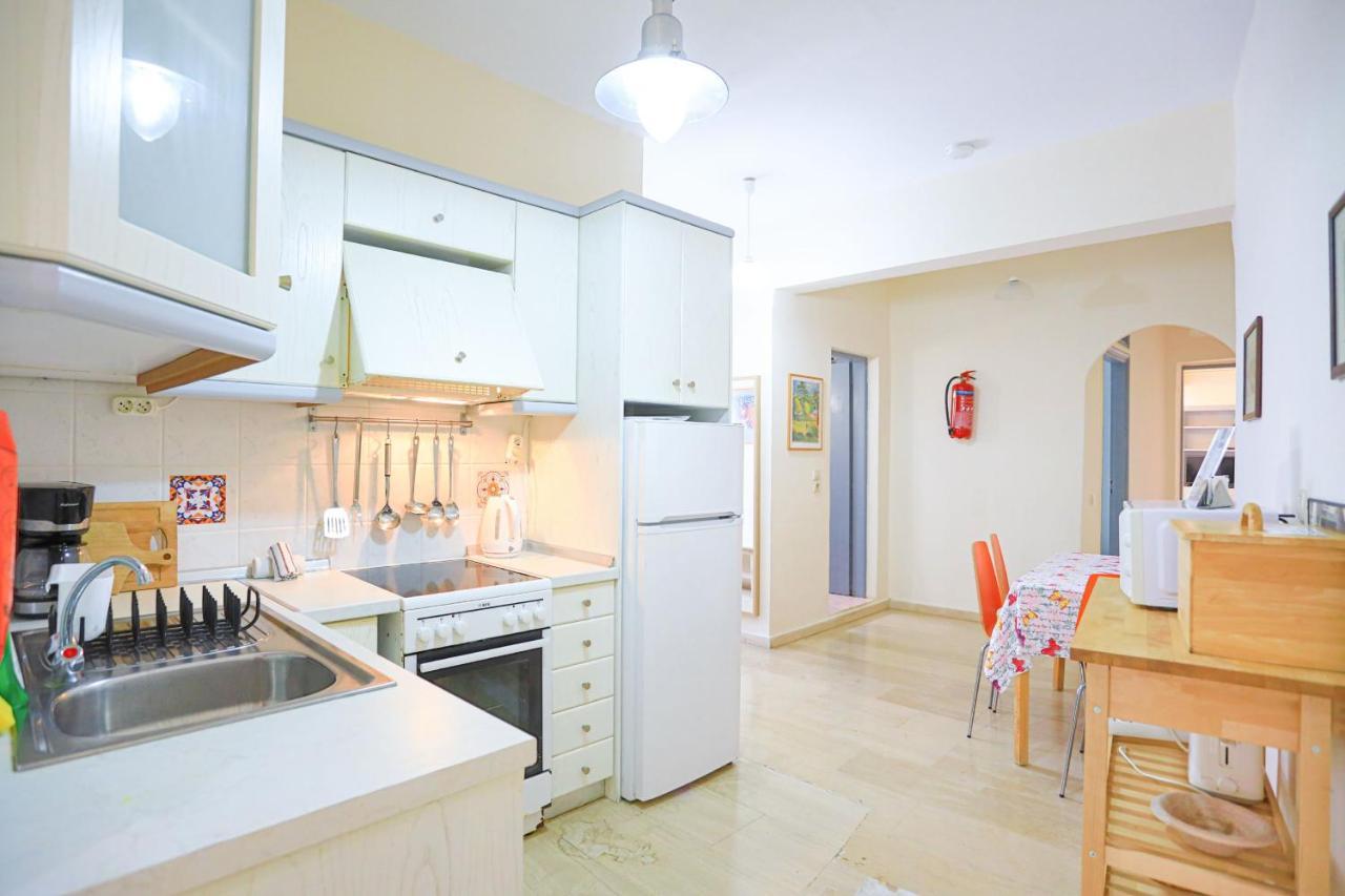 ניסקי Kaminaki Beachfront Apartments מראה חיצוני תמונה